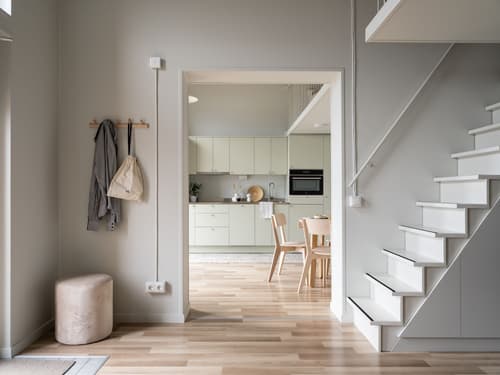 Waterfront Cabins, Room