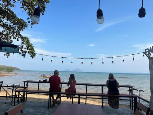 Koh mook garden beach resort, Restaurant