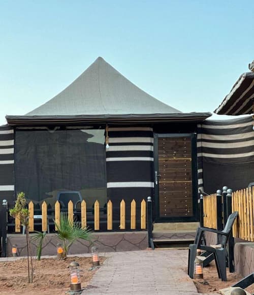 Alsultanh wadirum camp, Exterior