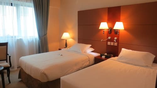 THE PARK HOTEL Formerly Al Jawhara Gardens, Room