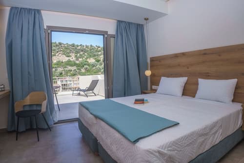 Sunlight Hotel, Room