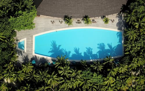 Canareef Resort Maldives, Pool