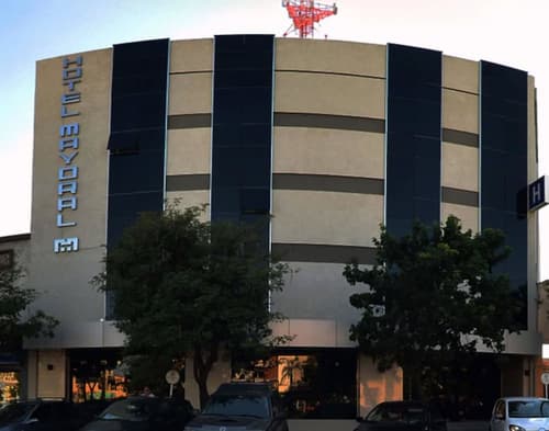 Hotel Mayoral, Exterior