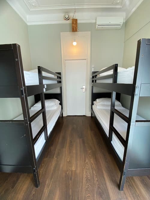 Green Heart Hostel, Room