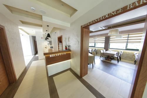 Porto In Hotel, Reception