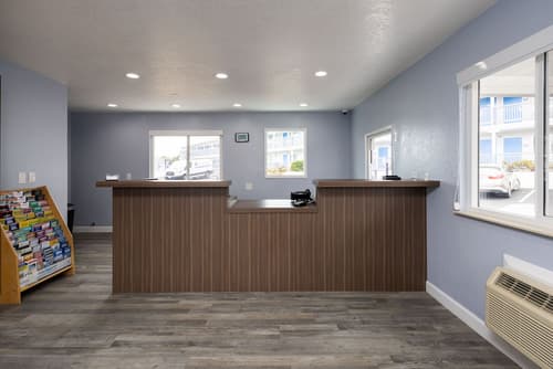 Days Inn by Wyndham Arroyo Grande/Pismo Beach, Reception