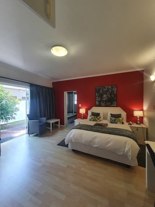 The Langholm Hotel, Room