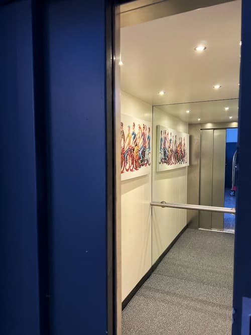 Hotel Prinz, Interior entrance