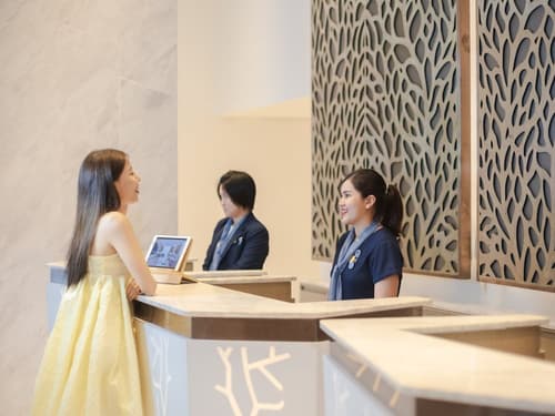 Novotel Phuket City Phokeethra Hotel, Reception