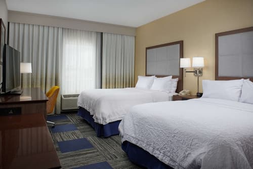 Hampton Inn Lockport - Buffalo, Room