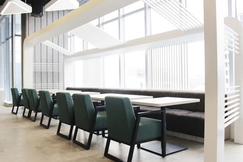 YELLO Hotel Harmoni Jakarta, Restaurant