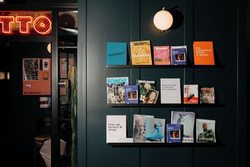 Bullitt Hotel, Lobby