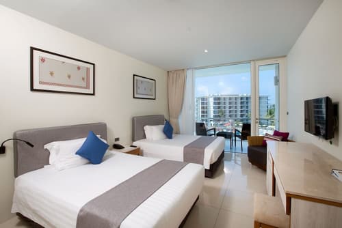 Splash Beach Resort, Mai Khao, Phuket, Room