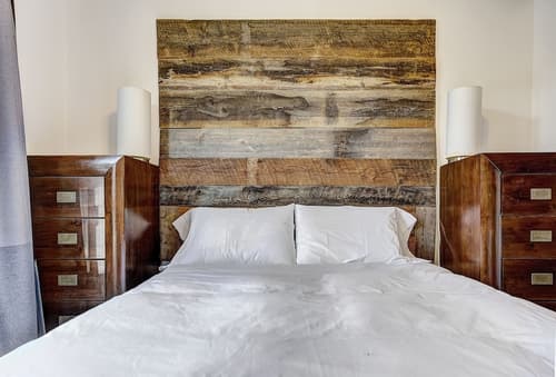 Destination Stays Griffintown Montreal, Room