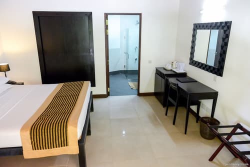 Embudu Village, Room