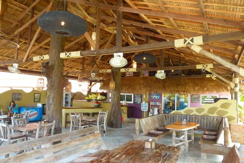 Lanta Castaway Beach Resort, Lobby