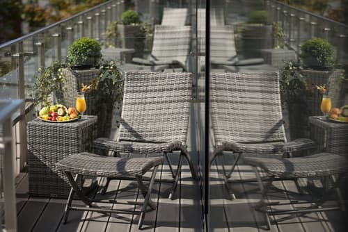 Grand Ascot Hotel, Terrace/patio