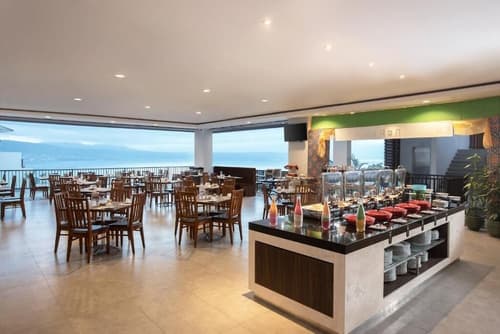 Swiss-Belinn Luwuk, Dining