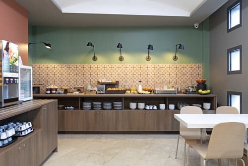 B&B HOTEL Pisa Airport, Breakfast area