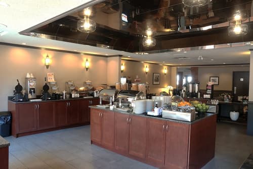 Embassy Inn, Breakfast area