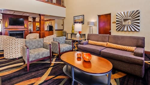 Best Western Plus Strawberry Inn & Suites, Lobby