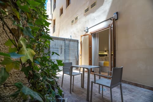 Hotel Boutique Puerta de las Granadas, Terrace/patio