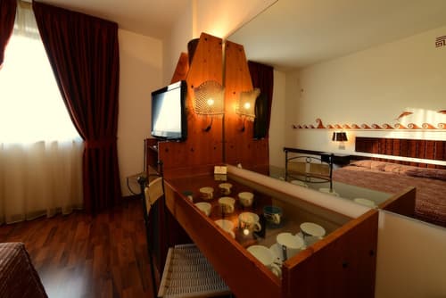 Chocohotel, Room