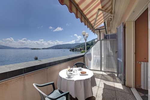 Hotel Beau Rivage, Terrace/patio