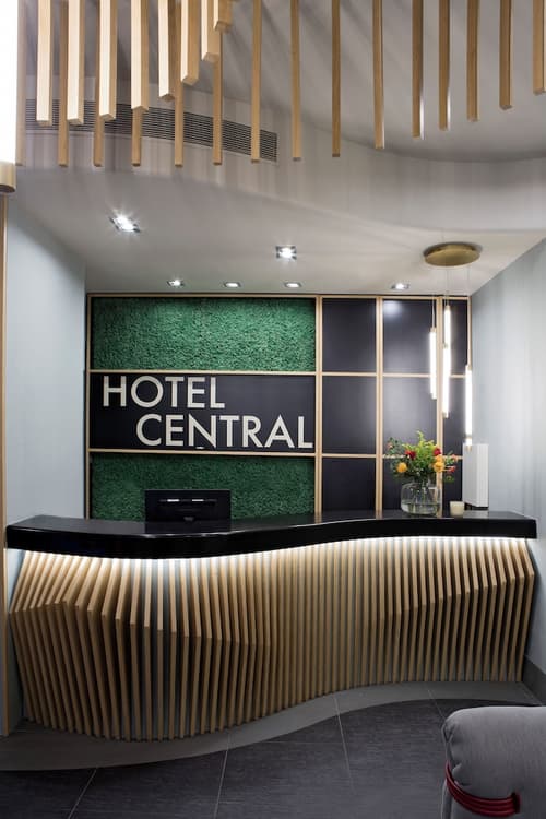 Central Hotel, Trademark Collection by Wyndham, Lobby