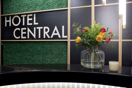 Central Hotel, Trademark Collection by Wyndham, Lobby