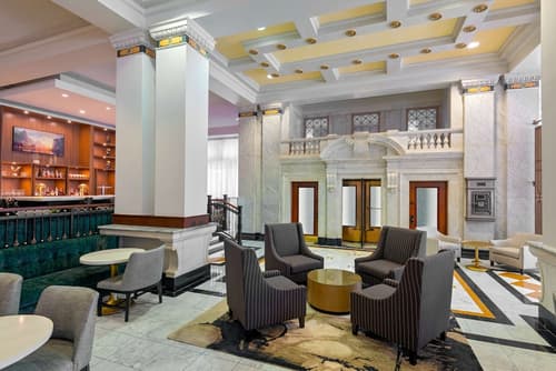 Hilton Pennywell St. Louis at the Arch, Lobby