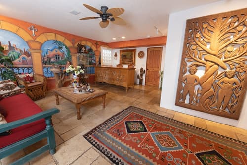 A Sunset Chateau, Lobby