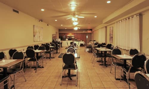 Hôtel Le Voyageur de Québec, Restaurant