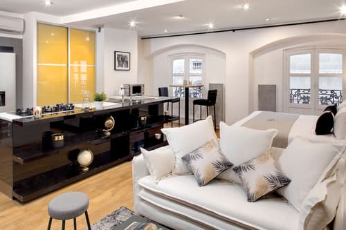 Hôtel des Ducs, Room