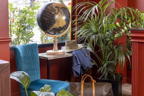 Hotel Le Rocroy, Reception