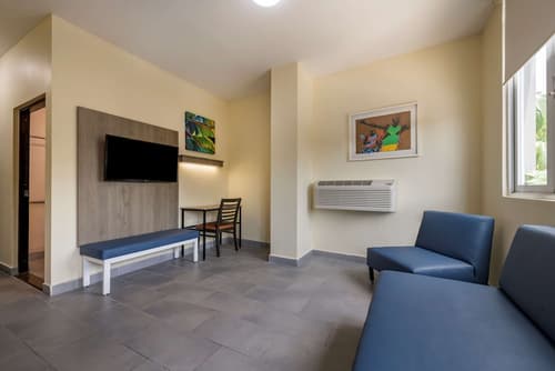 Hotel Mayaguez Plaza, BW Signature Collection, Room