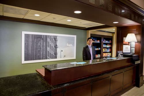 Hampton Inn & Suites Albany-Downtown, Reception