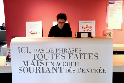 Hotel Kyriad Tours Sud - Chambray lès Tours, Reception