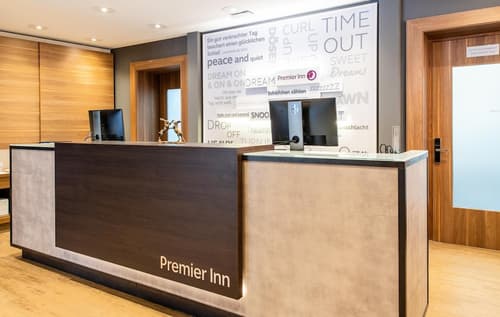 Premier Inn Passau Weisser Hase, Reception