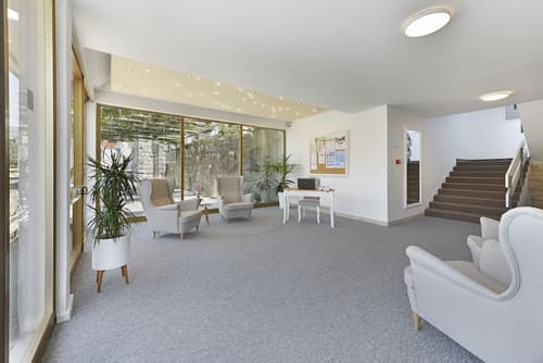 Hotel Komodor, Lobby sitting area