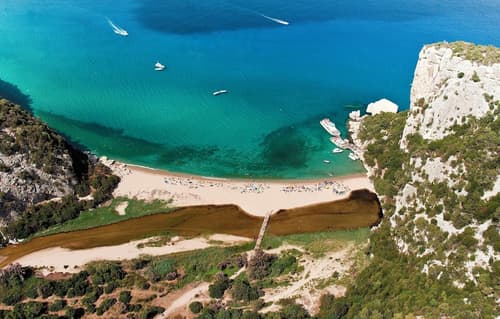 Bue Marino Hotel & Cocktail Bar, Boating