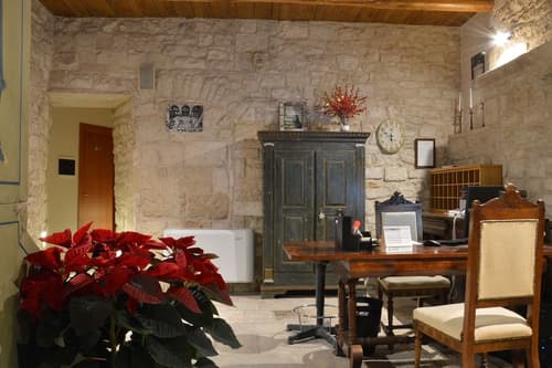 S. Martin Hotel, Reception