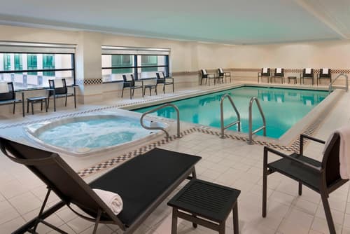 Residence Inn by Marriott Toronto Downtown / Entertainment District, Pool