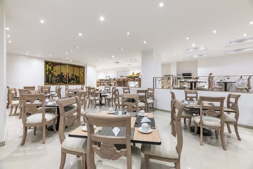 Hotel Andes Plaza, Restaurant