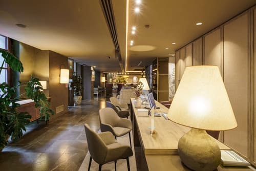 Barceló Oviedo Cervantes, Reception