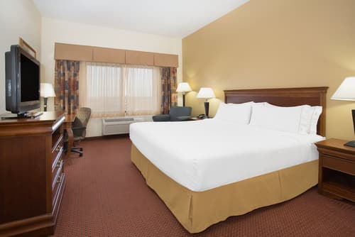 Holiday Inn Express Hotel & Suites Las Vegas by IHG, Room