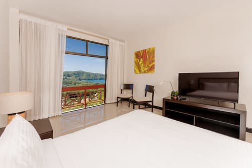 Villas Sol Beach Resort, Room