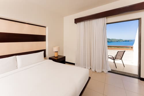 Villas Sol Beach Resort, Room