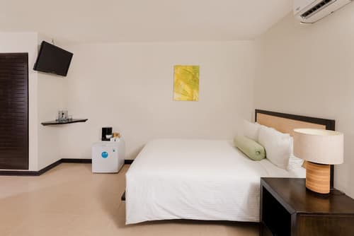 Villas Sol Beach Resort, Room