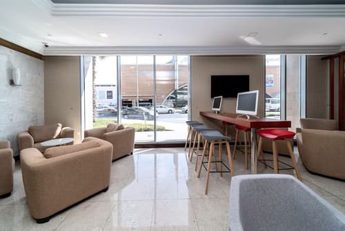 Star Metro Deira Hotel Apartments, Lobby sitting area